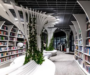 Metroteka – biblioteka na stacji metra M2 Kondratowicza w Warszawie