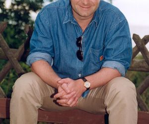 Olaf Lubaszenko jest nie do poznania. Tak się zmieniał przez lata