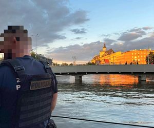Wrocław. Ciało młodego chłopaka wyłowione z Odry. Tragedia pod elektrownią wodną [ZDJĘCIA]. 