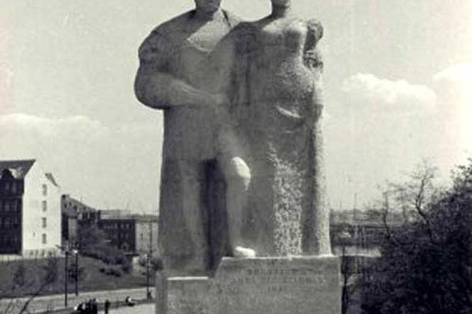 Bogusław i Anna - najbardziej znana para w historii Pomorza i jeden z najbardziej znanych pomników w Szczecinie [GALERIA]