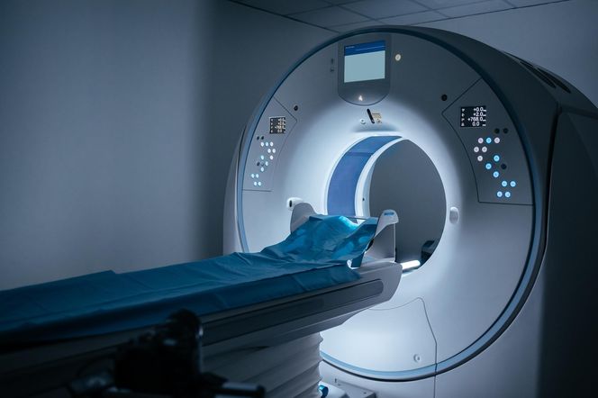 Maszyna do rezonansu magnetycznego wciągnęła 61-latka. Mężczyzna nie żyje!