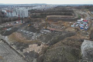 Linia tramwajowa do Górki Narodowej gotowa już w wakacje. Zobaczcie zdjęcia z budowy!