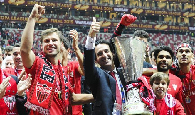Sevilla, Grzegorz Krychowiak