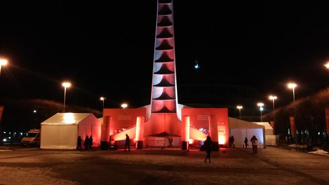 Fani dopingowali swoje drużyny w strefie kibica