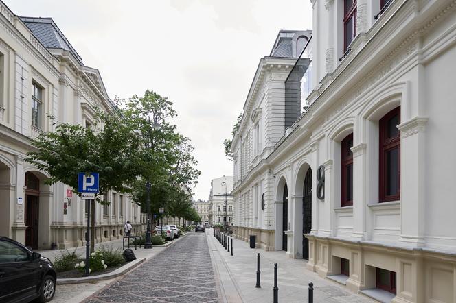 Ulica Moniuszki przechodzi zmiany! Kończy się remont zabytkowej willi [ZDJĘCIA]