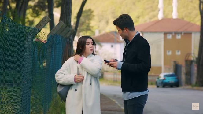 Pocałunek Zeynep i Ege. "Wszystko się ułoży"