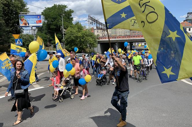 Marsz Autonomii w Katowicach. Tak Ślązacy kochają swój region. Zobacz zdjęcia