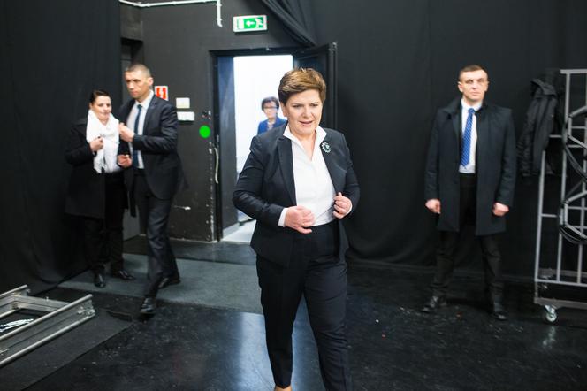 Premier Beata Szydło w redakcji Super Expressu