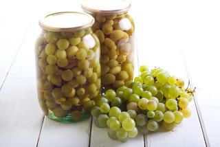 Kompot z winogron ogrodowych: przetwory z winogron