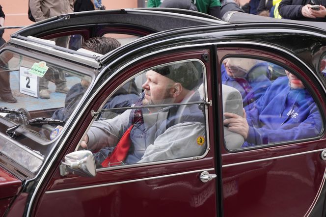 Rzeszowskie Juwenalia rozpoczęte. Barwny korowód przeszedł przez miasto