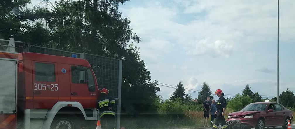Zderzenie osobówki z motocyklem w Małopolsce [ZDJĘCIA]