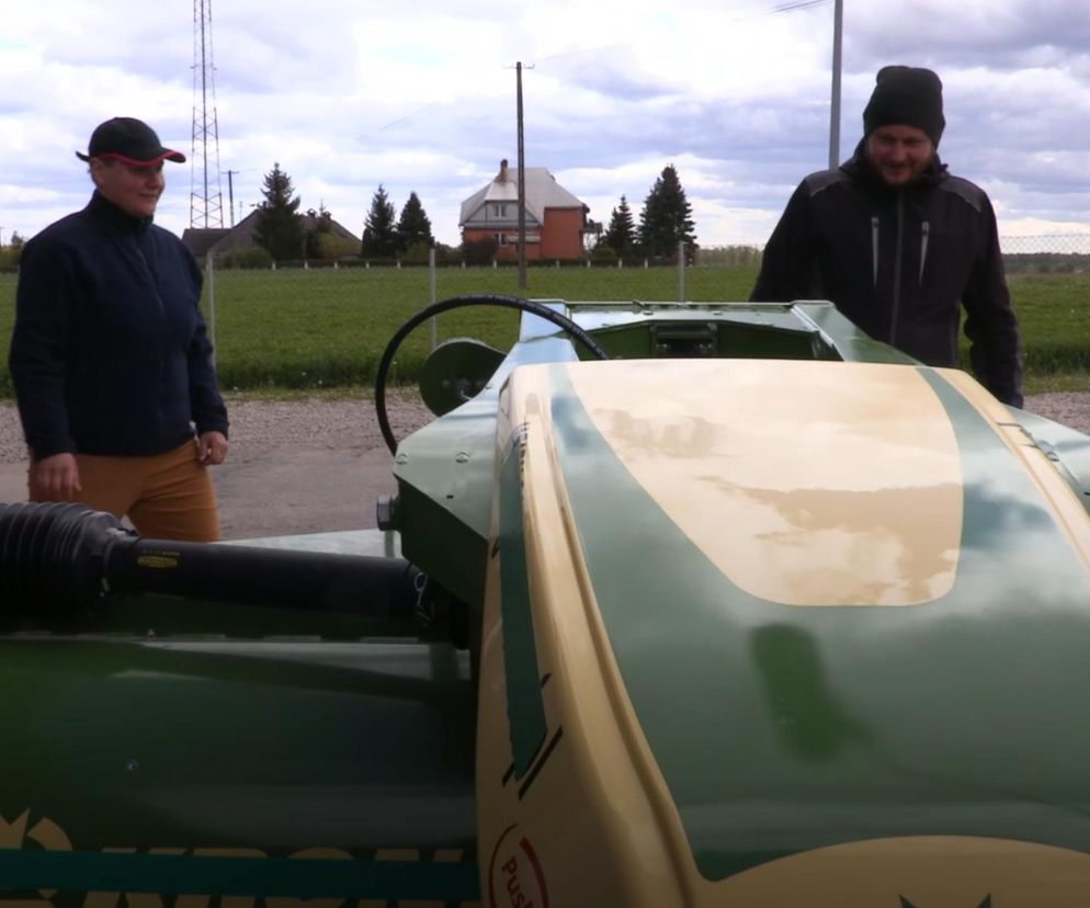 Bohaterowie serialu Rolnicy. Podlasie zainwestowali w nową maszynę