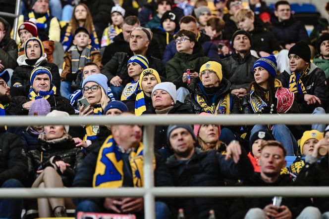 Arka Gdynia - Lech Poznań: Zdjęcia kibiców z meczu 15. kolejki PKO BP Ekstraklasy