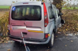 Tragiczny wypadek w Kobylnikach. Dwaj mieszkańcy Inowrocławia zginęli na drodze