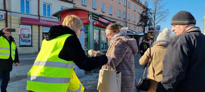 W walentynki policja przypomina, że kochać musimy się też na drodze