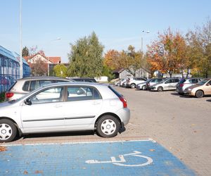 Parking przy osiedlu Bolesława Śmiałego w Poznaniu