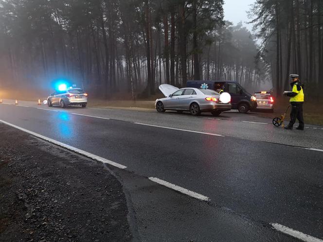 Tragedia w podbydgoskim Emilianowie! Samochód ciężarowy śmiertelnie potrącił mężczyznę! [ZDJĘCIA]