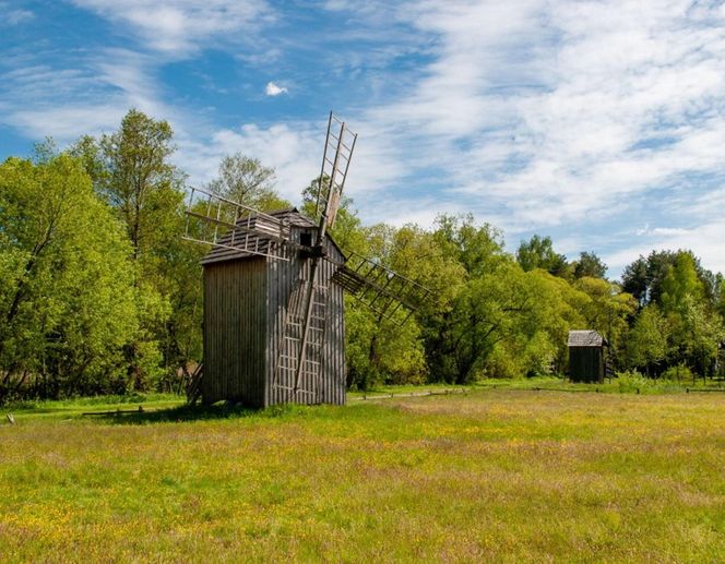 Muzeum Kultury Ludowej w Kolbuszowej - tu kręcono sceny do serialu "1670"