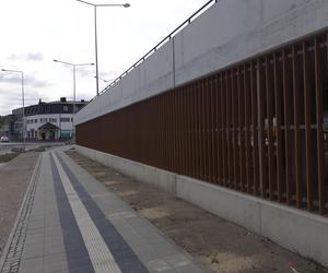 Na parking w Starachowicach Dolnych poczekamy do końca wakacji