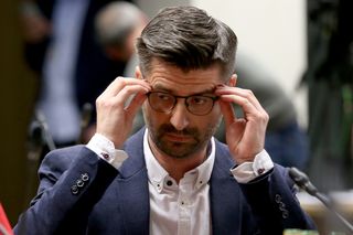 Śmiszek wprost o Kościele. „To jest zwykłe złodziejstwo”