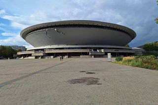 Quiz. Jak dobrze pamiętasz legendarne rockowe i metalowe koncerty w katowickim Spodku? Sprawdź się!