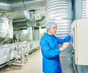 Automatyka HVAC w halach przemysłowych – większa efektywność i komfort pracy
