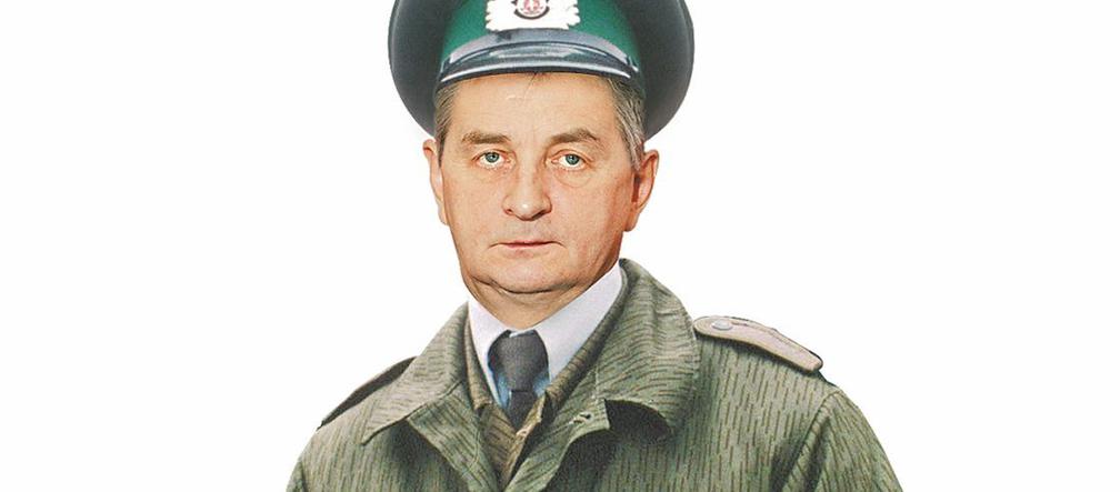 Kuchciński pilnuje sejmy jak granicy z NRD