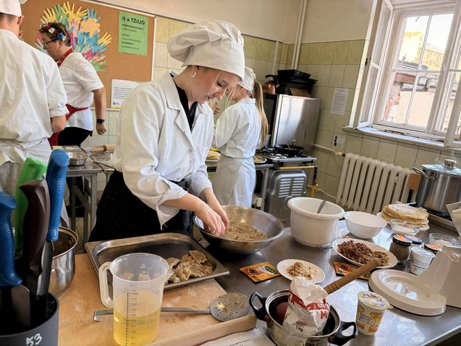 Konkurs kulinarny "Dary Lasu" w grudziądzkim "Gastronomiku"