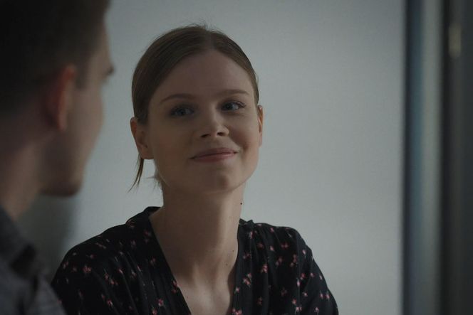 M jak miłość, odcinek 1882. Mateusz (Rafał Kowalski), Majka (Emma Giegżno)