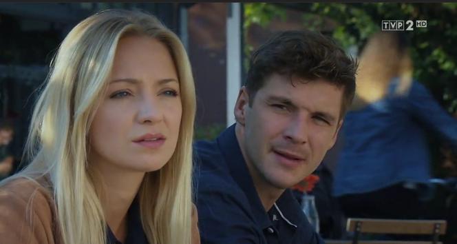 M jak miłość odc. 1415. Joasia (Barbara Kurdej-Szatan), Marcin (Mikołaj Roznerski)