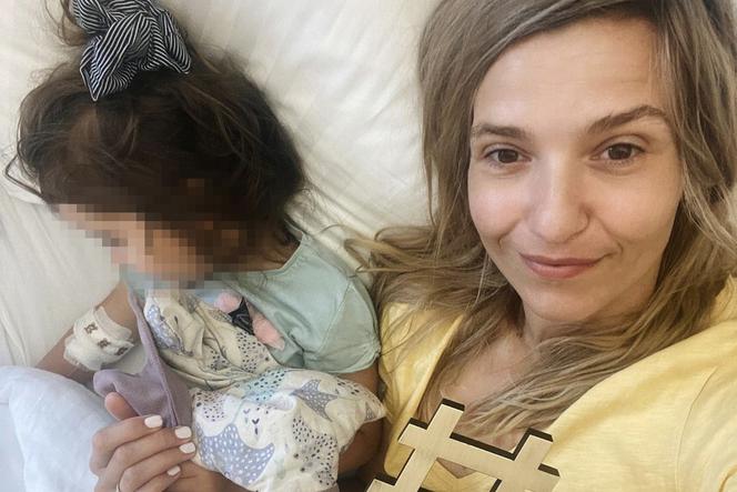 Joanna Koroniewska trafiła z córeczką do szpitala