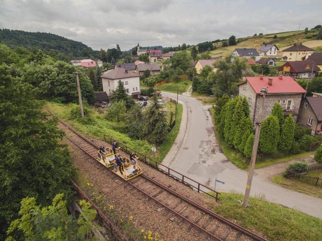 Drezyny Regulice. Nieoczywista atrakcja okolic Krakowa idealna dla par i rodzin