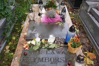 Grób Wisławy Szymborskiej na Cmentarzu Rakowickim