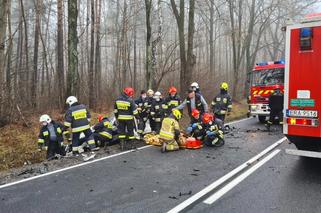 Koszmarna czołówka! Wszystko przez prękość i warunki na drodze.