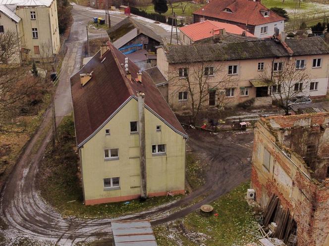  Izabela zginęła od ciosów nożem. Powodem była zazdrość