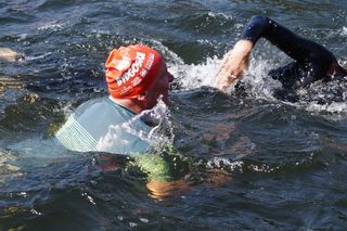 Upał, emocje i wielka woda w centrum Bydgoszczy. Ponad 400 osób wystartowało w Wodzie Bydgoskiej