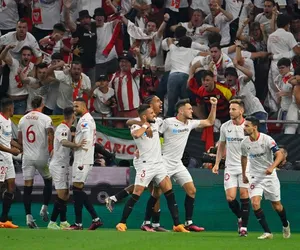 Sevilla z siódmym triumfem w Lidze Europy! AS Roma pokonana w rzutach karnych! Gigantyczne emocje w finale