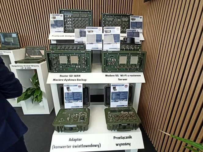 TELDAT na MSPO 2025: Zaawansowana platforma JAŚMIN i technologie kwantowe dla obronności