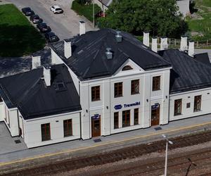 Tak wygląda po remoncie i przebudowie dworzec kolejowy w Trawnikach 