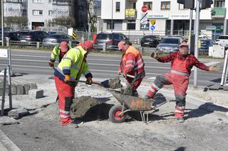 Ostatnie asfaltowanie Sokratesa. Otwarcie po majówce