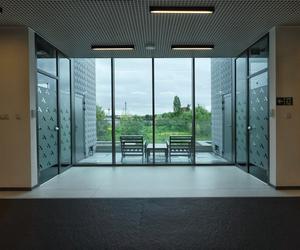 Biurowiec w Nysie 12