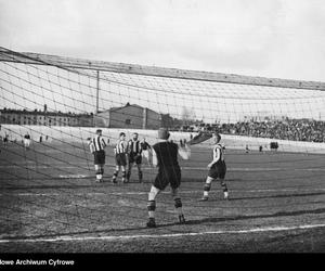 Stadion Legii Warszawa sprzed 90 lat. Na nim rozgrywano pierwsze mecze drużyny