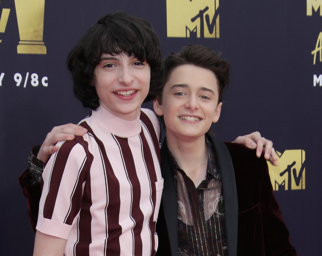  Finn Wolfhard i Noah Schnapp 