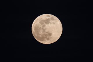 Kiedy jest pełnia księżyca we wrześniu 2019?