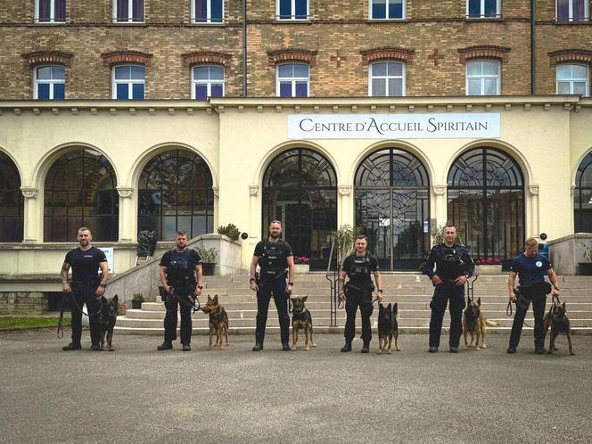 Polscy policjanci jadą pilnować porządku we Francji! Mowa jest o milionach ludzi