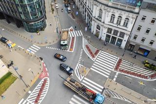 Warszawa. Remont ulic Złota i Zgody