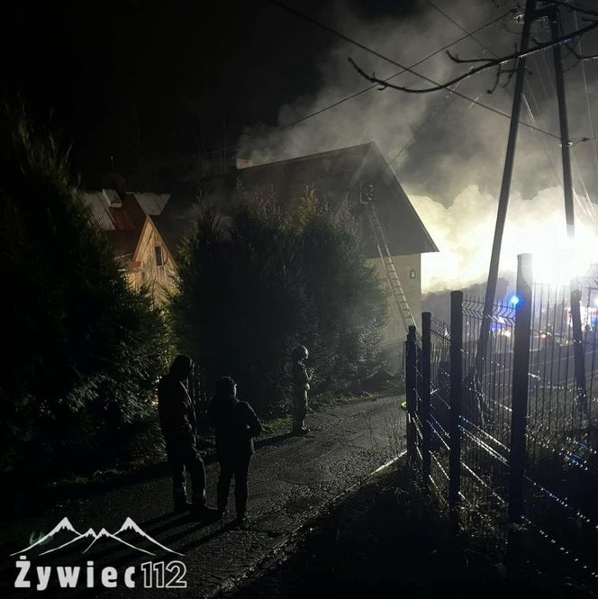 Pożar budynku mieszkalnego w Pewel Ślemieńskiej