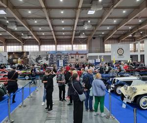 Poznań Retro Motor Show 2023 - zobacz zabytkowe pojazdy!