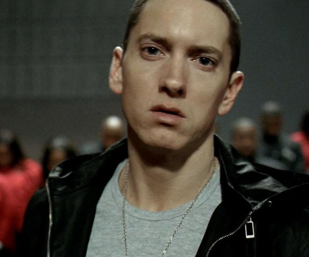 Nie uwierzysz, jak dziś wygląda Eminem! Raper ma dziś 51 lat i... ma brodę! 