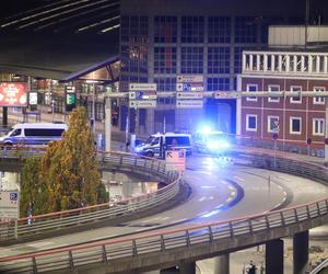 Hamburg, uzbrojony mężczyzna dostał się na teren lotniska